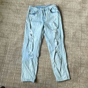 Size 4 (fit like medium) wild fable jeans. Light wash blue with rips on legs.